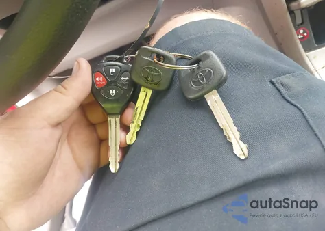 2012 Toyota Corolla Le z USA, uszkodzony, nr VIN 2T1BU4EE4CC780362